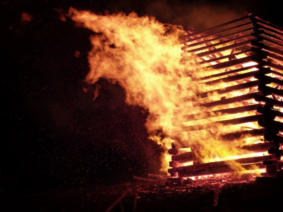 Der Funken brennt! Der Funken brennt! - Hörnerdörfer im Allgäu