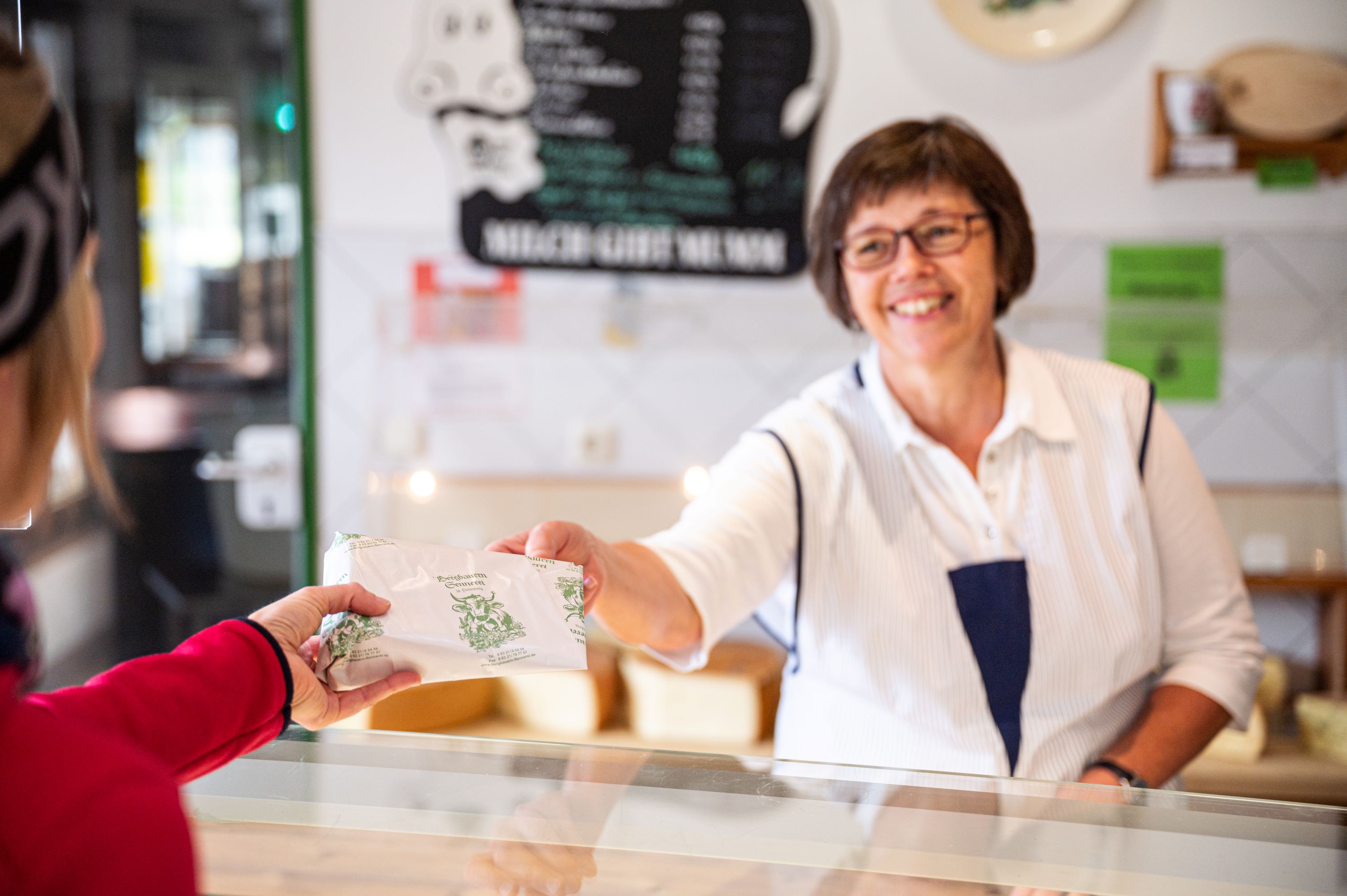 Einkaufen bei den Ofterschwanger "Gutes-vom-Dorf"-Betrieben