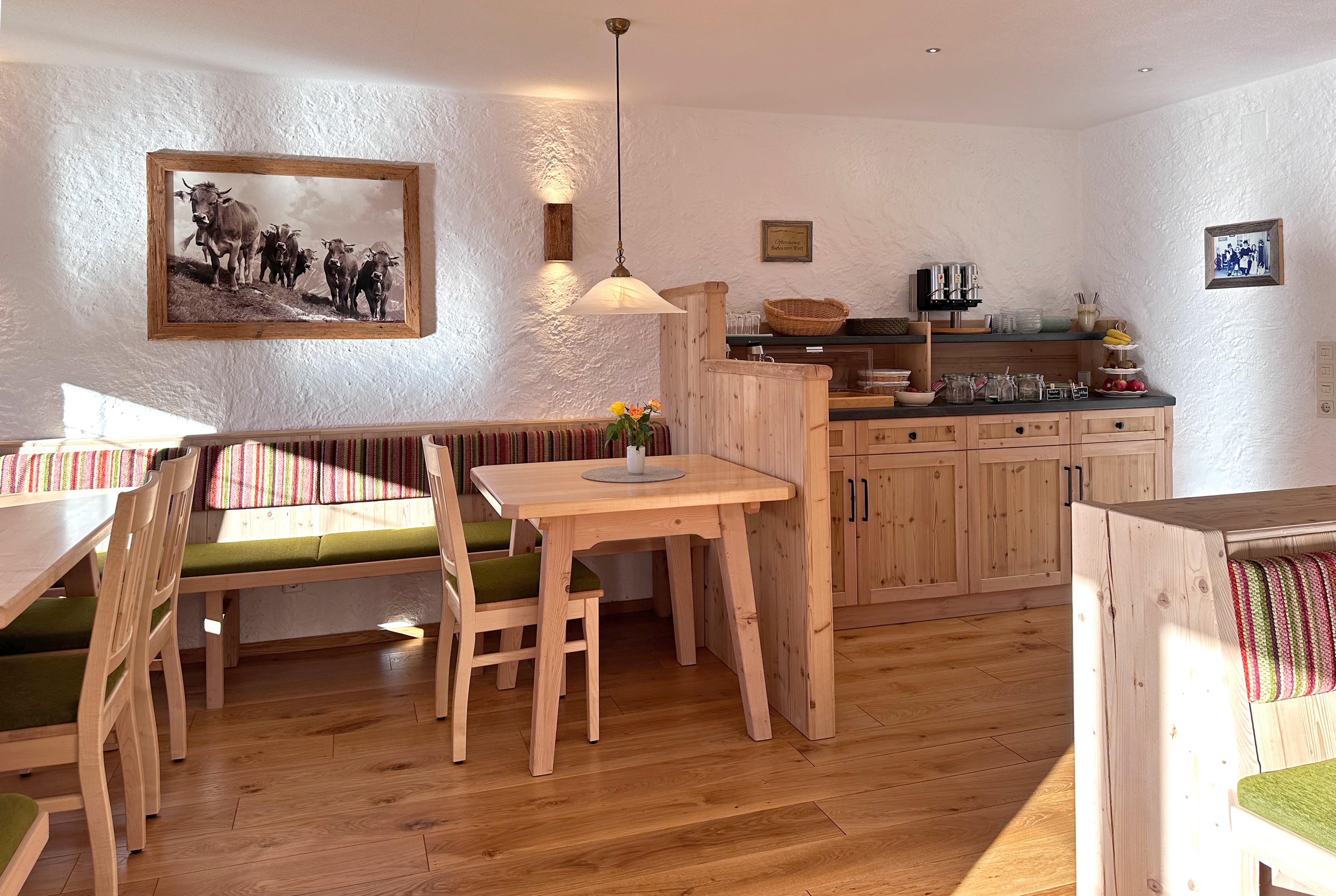 Frühstücksraum in der Pension Gästehaus Elfriede in Ofterschwang