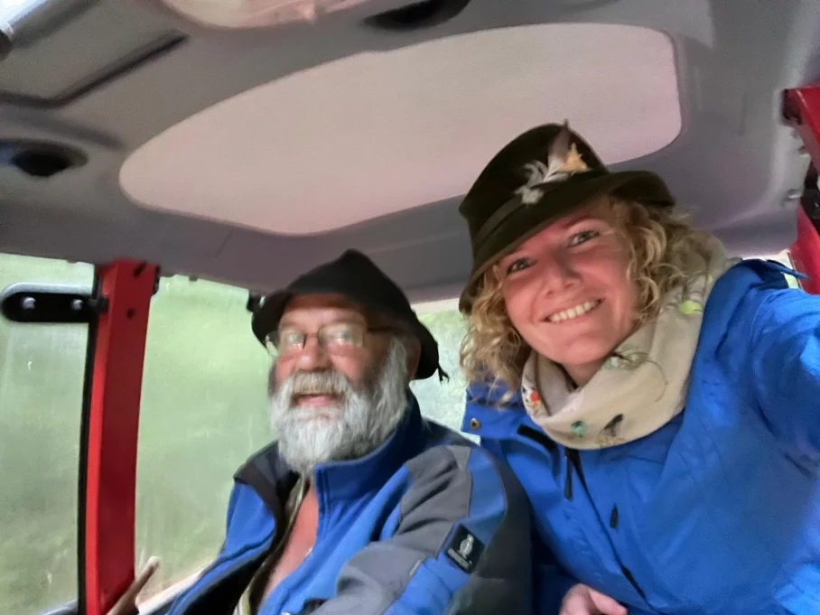 Traktor fahren mit Senn Bernhard. Traktor fahren mit Senn Bernhard - Hörnerdörfer im Allgäu