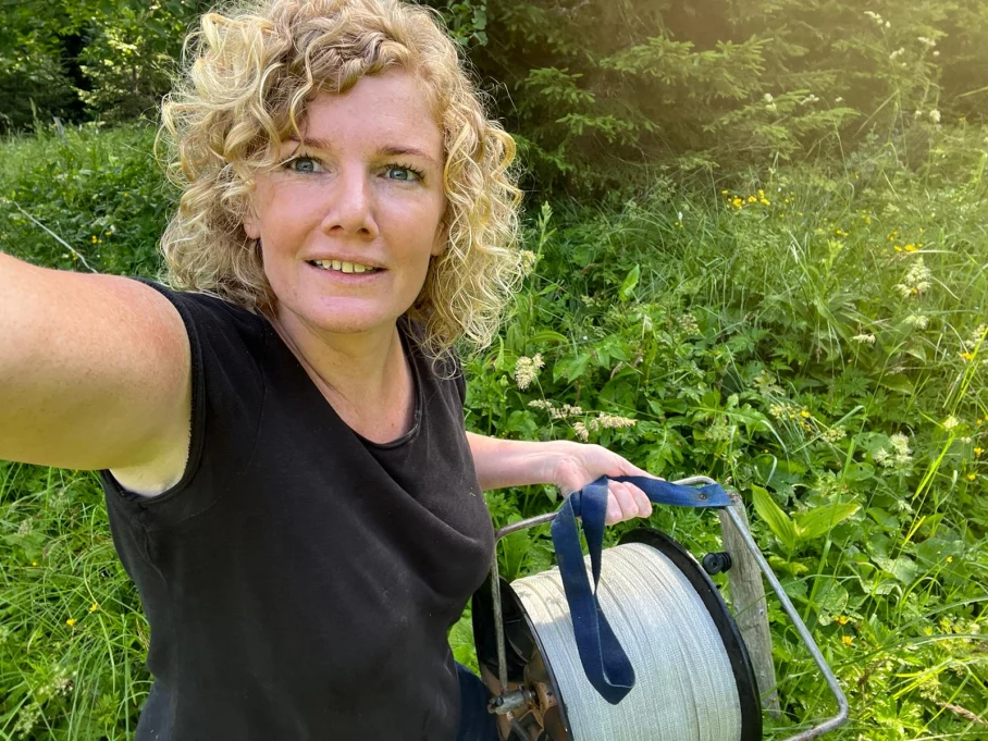 Der Zaun ist fertig präpariert! Der Zaun ist fertig präpariert! - Hörnerdörfer im Allgäu