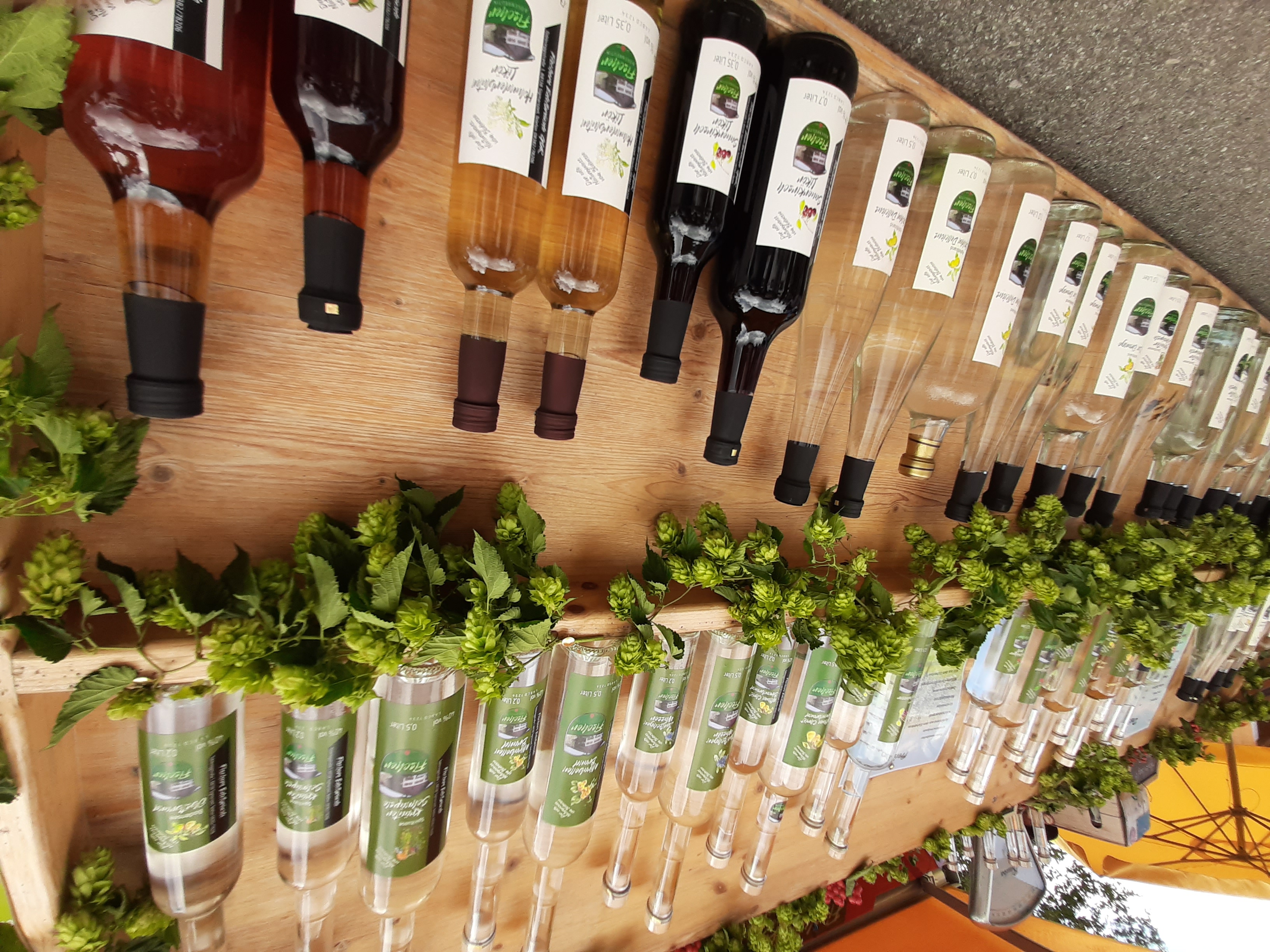 Liköre beim Käse- & Handwerkermarkt in Fischen in den Hörnerdörfern im Allgäu