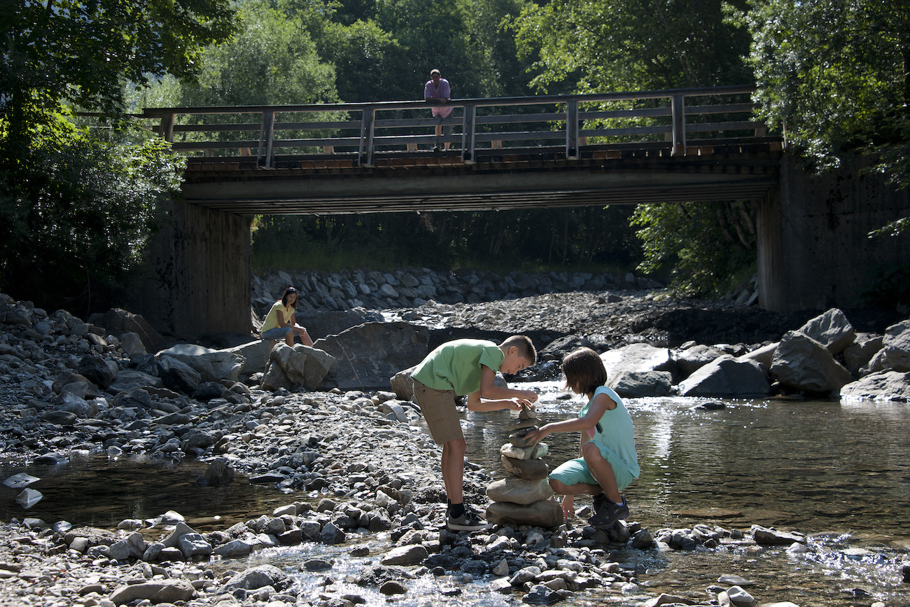 Von klatschnass bis köstlich – Wasser in den Hörnerdörfern.