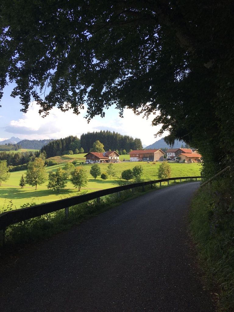 Blick auf den Ortsteil Gundelsberg bei Bolsterlang