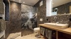 Großes Bad mit Dusche/WC, © Siplinger Suites