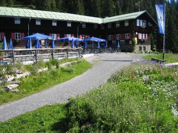 Berghaus Schwaben im Wandergebiet