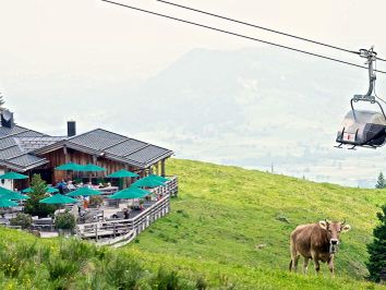 Weltcup-Express und Weltcup-Hütte in Ofterschwang