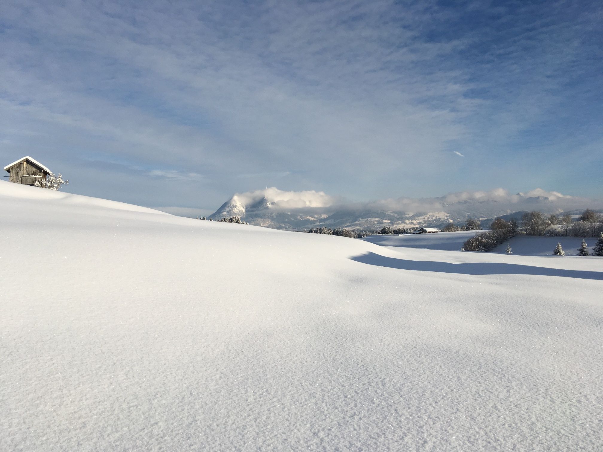 Winterliche Schneelandschaft bei Bolsterlang