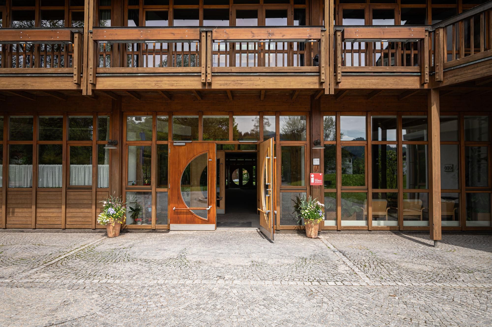 Faschingsball in der Fiskina in Fischen