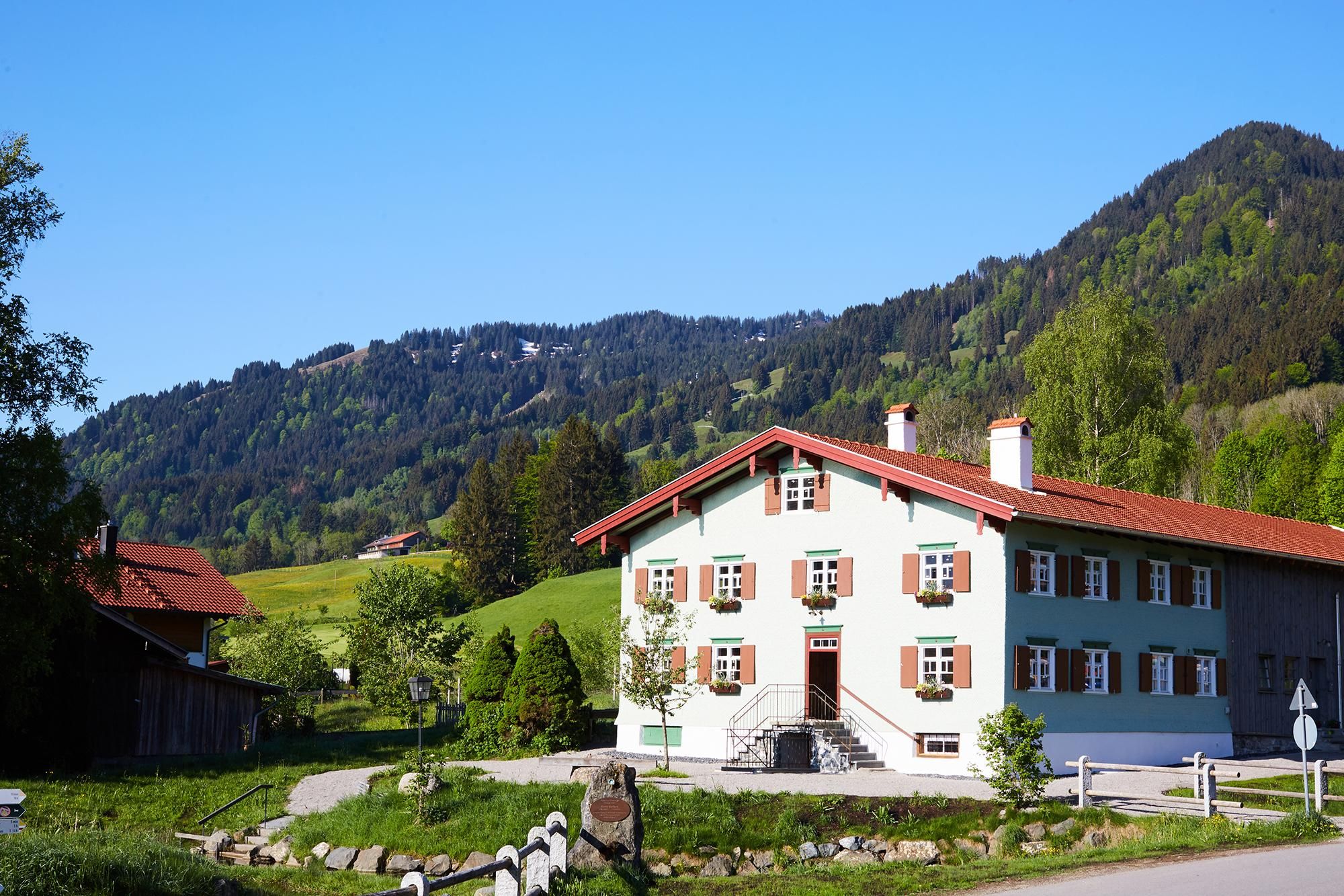 Hausnaischt des Bauernhaus Busche Berta in Ofterschwang.