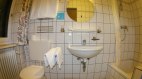 Das Bad im Doppelzimmer Nr. 3, © Gästehaus Wiesenhof / Fischen i. Allgäu