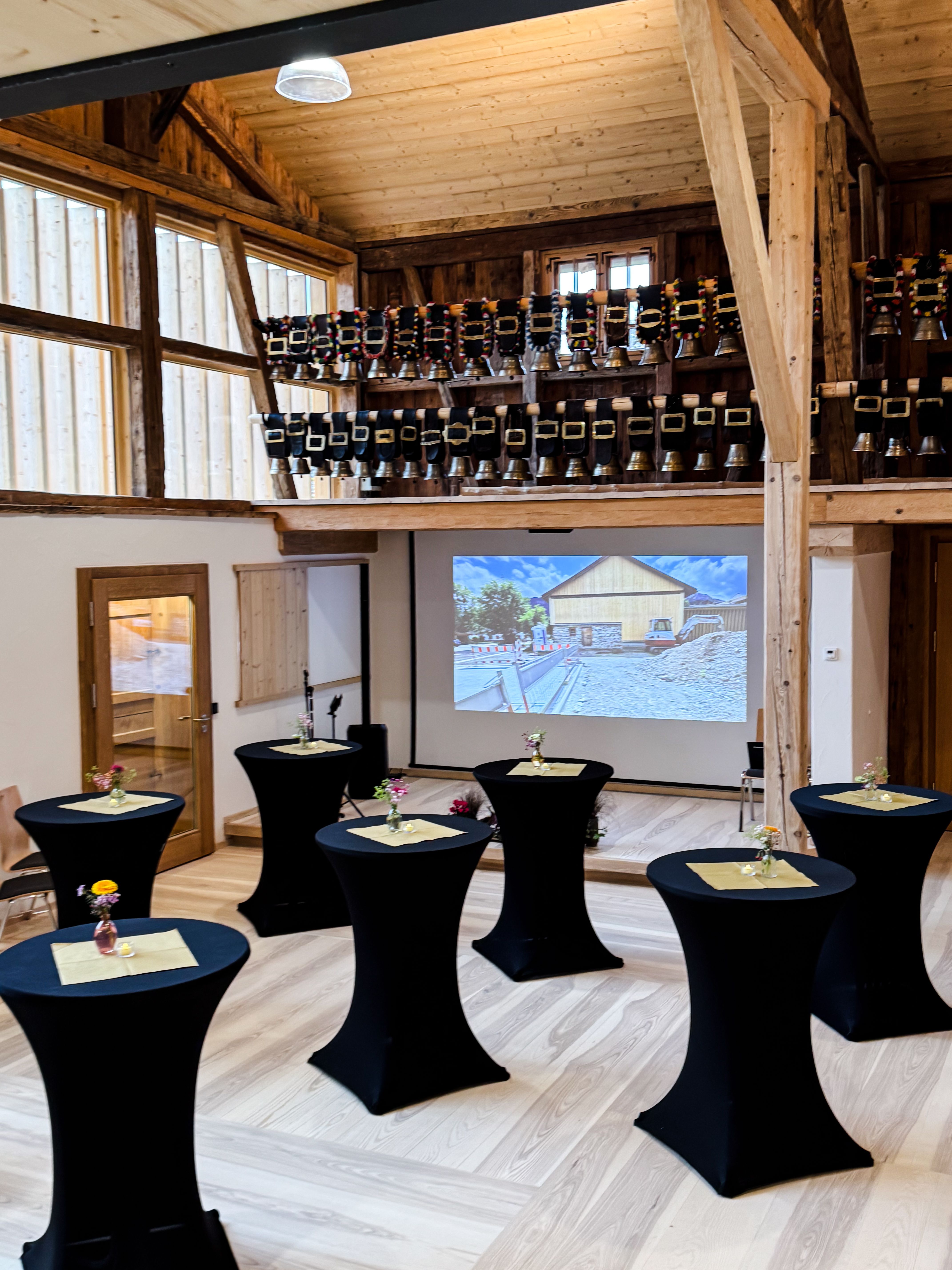 Kult Tenne für standesamtliche Trauung mit anschließender Feier