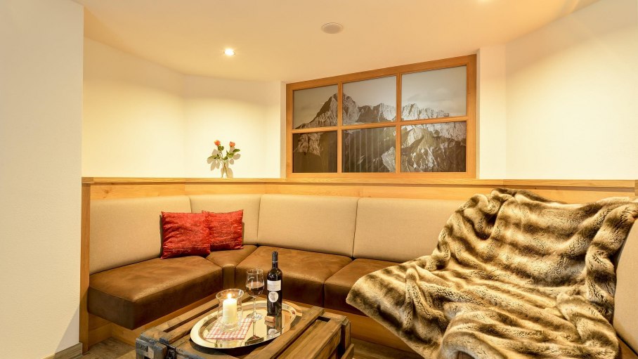 Für gemütliche Abende - unsre Lounge, © Hotel Alpenblick