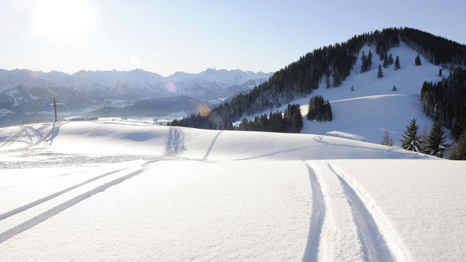 Skigebiet Ofterschwang-Gunzersied - frische Spuren, © Tourismus Hörnerdörfer, G. Standl