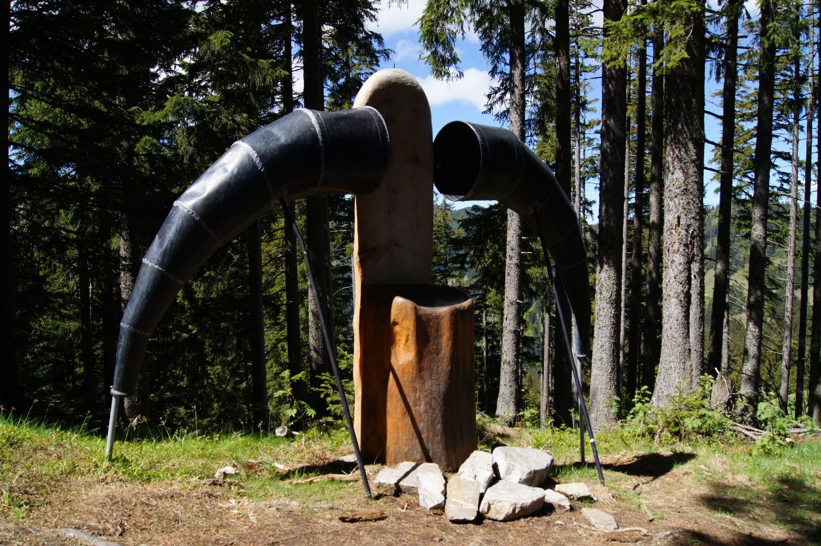 Hörnerthron auf dem Kunst- & Besinnungsweg