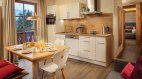 Chalet Sonnenkopf- Küche und Essbereich, © Landhaus Mucha - Bolsterlang