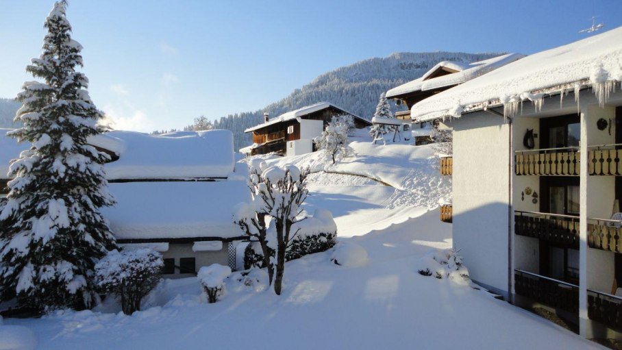 Ferienwohnung Arnika - Aussicht Winter, © Haus Obermaiselstein