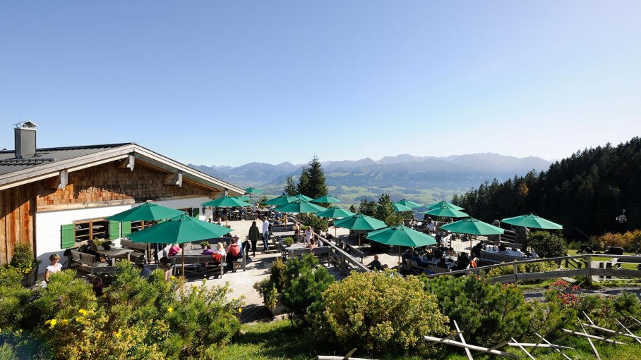 Bergfrühstück auf der Weltcup-Hütte, © Sonnenalp Resort