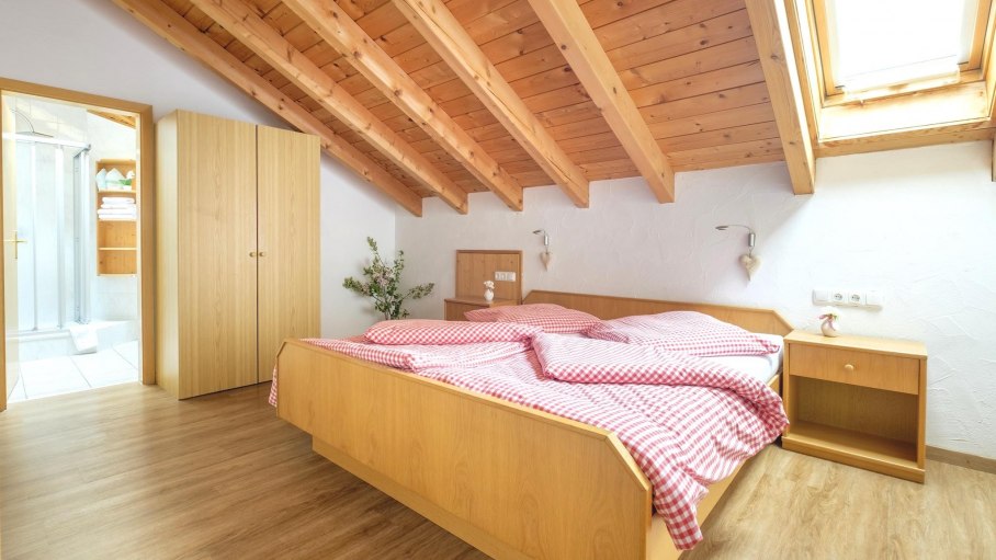 Ferienwohnung 3 - Schlafzimmer, © Ferienwohnungen Mooswiese - Ofterschwang