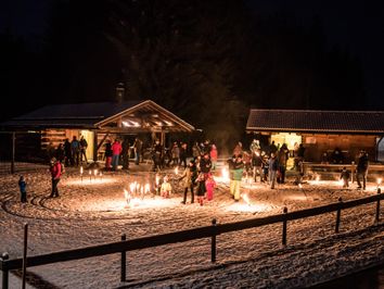 Zauberhafte Fackelwanderung