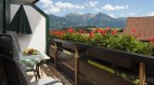 Ferienwohnung 4 -Blick vom Südbalkon zum Nebelhorn, © Landhaus Exclusiv - Bolsterlang